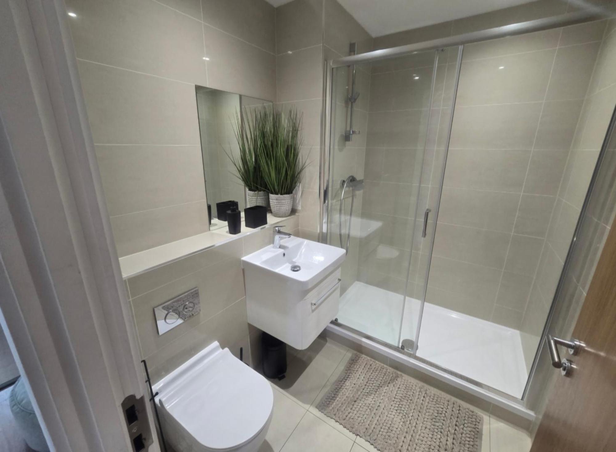 Snuggle Inn: Riverside Apartments with Thames Views London Exterior photo
